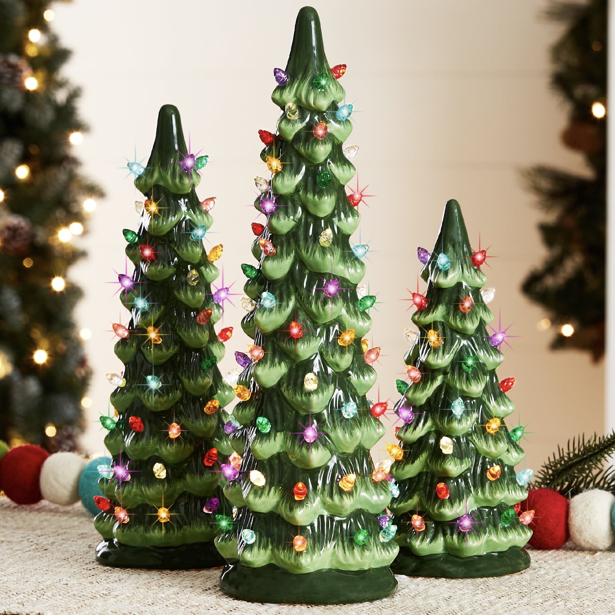 Hand-Painted Ceramic Pre-Lit Christmas Tree with LED Lights🎄